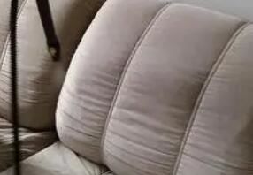 在進(jìn)行家具保潔作業(yè)的時(shí)候，要注意什么呢？