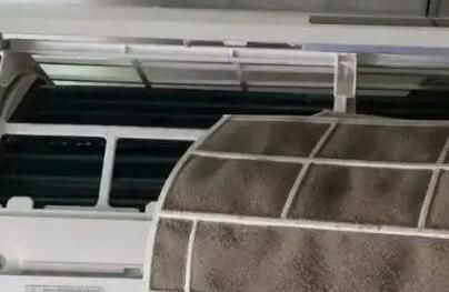 清洗空調(diào)的過濾網(wǎng)時，要注意什么呢？